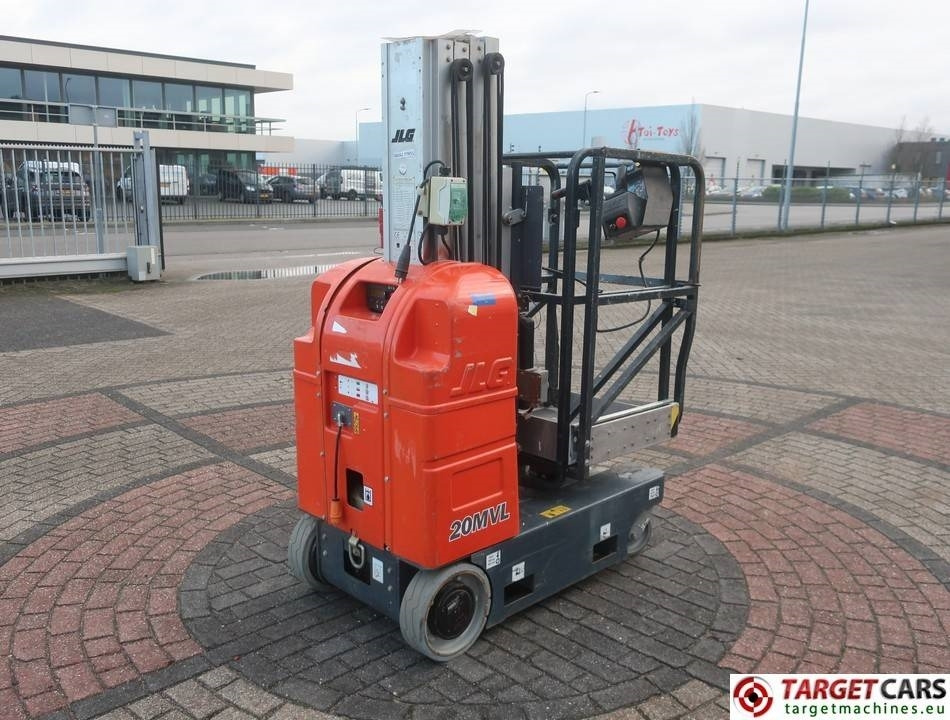 JLG 20MVL Electric Vertical Mast Work Lift 794cm - Vertical mast lift: picture 3 JLG 20MVL Electric Vertical Mast Work Lift 794cm - Vertical mast lift: picture 3