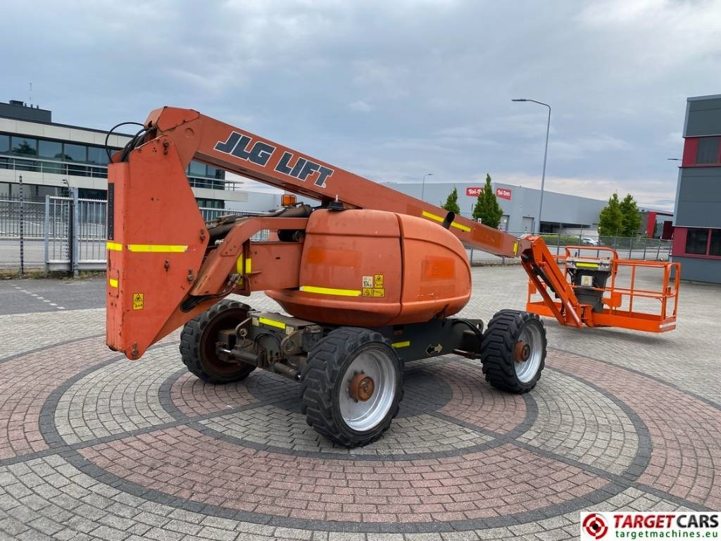 JLG 600AJ Articulated 4x4x4 Diesel Boom Lift 2047cm - Articulated boom: picture 4 JLG 600AJ Articulated 4x4x4 Diesel Boom Lift 2047cm - Articulated boom: picture 4