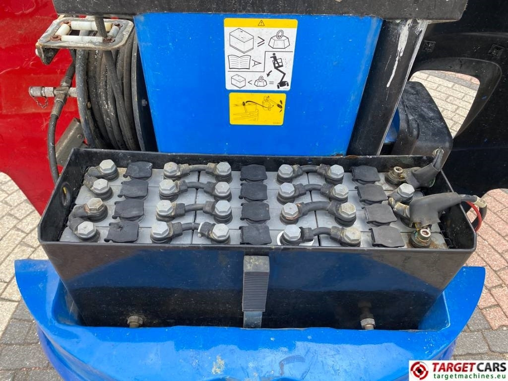 Manitou 100VJR Electric Vertical Mast Work Lift 990cm  leasing Manitou 100VJR Electric Vertical Mast Work Lift 990cm: picture 14 Manitou 100VJR Electric Vertical Mast Work Lift 990cm  leasing Manitou 100VJR Electric Vertical Mast Work Lift 990cm: picture 14