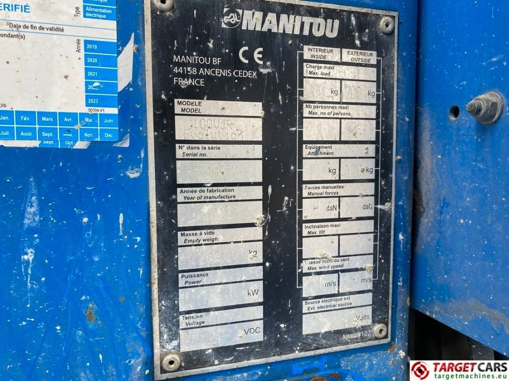 Manitou 100VJR Electric Vertical Mast Work Lift 990cm  leasing Manitou 100VJR Electric Vertical Mast Work Lift 990cm: picture 10 Manitou 100VJR Electric Vertical Mast Work Lift 990cm  leasing Manitou 100VJR Electric Vertical Mast Work Lift 990cm: picture 10