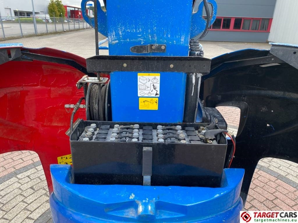 Manitou 100VJR Electric Vertical Mast Work Lift 990cm  leasing Manitou 100VJR Electric Vertical Mast Work Lift 990cm: picture 13 Manitou 100VJR Electric Vertical Mast Work Lift 990cm  leasing Manitou 100VJR Electric Vertical Mast Work Lift 990cm: picture 13