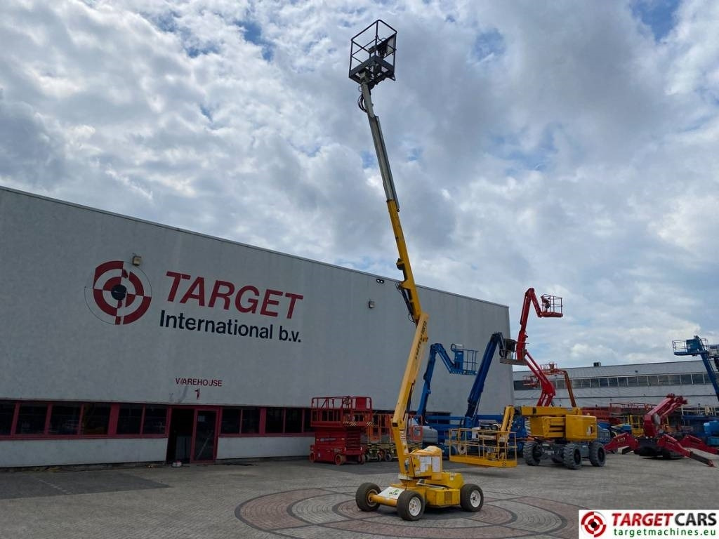 Niftylift HR12NDE HyBrid Articulated Boom Work Lift 1220cm - Articulated boom: picture 5 Niftylift HR12NDE HyBrid Articulated Boom Work Lift 1220cm - Articulated boom: picture 5