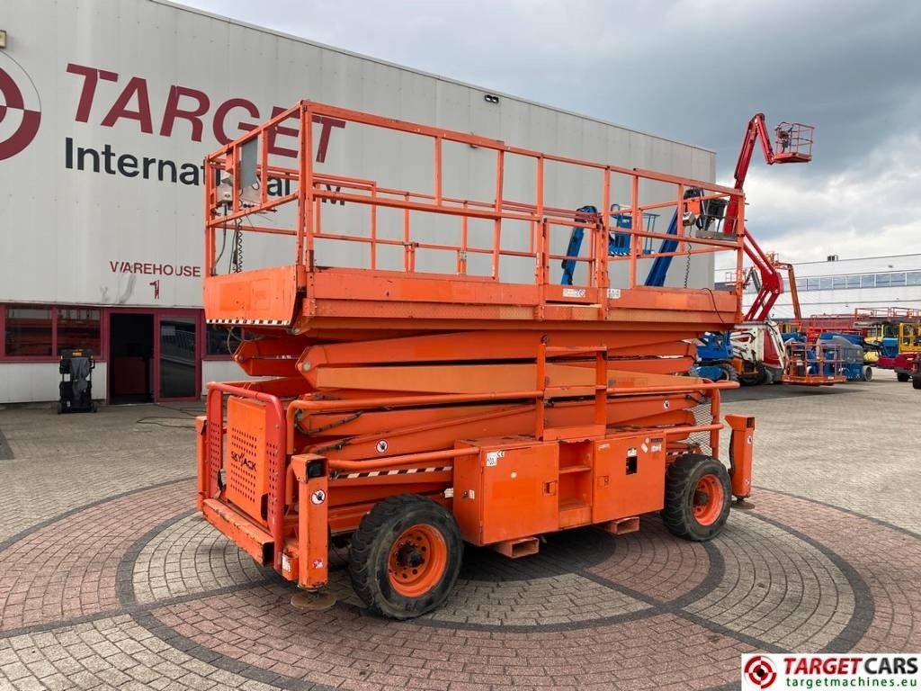 SkyJack SJ9250 RT Diesel Scissor Work Lift 1720cm - Scissor lift: picture 1 SkyJack SJ9250 RT Diesel Scissor Work Lift 1720cm - Scissor lift: picture 1
