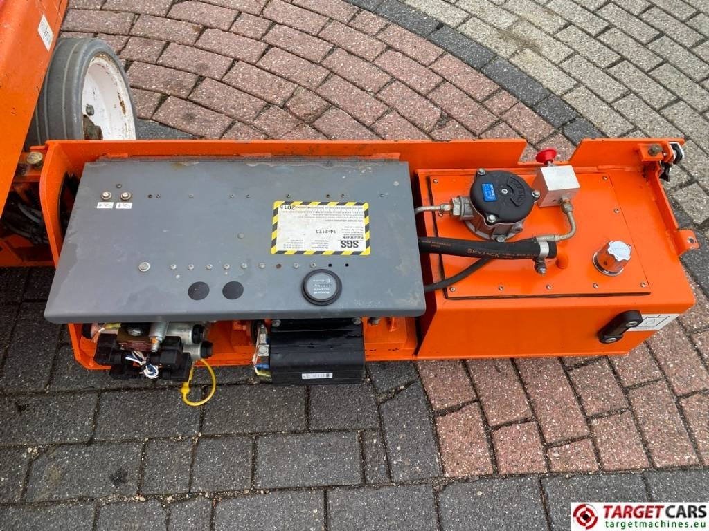 Scissor lift SkyJack SJIII-4626 Electric 4626 Scissor Work Lift 990cm: picture 12 Scissor lift SkyJack SJIII-4626 Electric 4626 Scissor Work Lift 990cm: picture 12