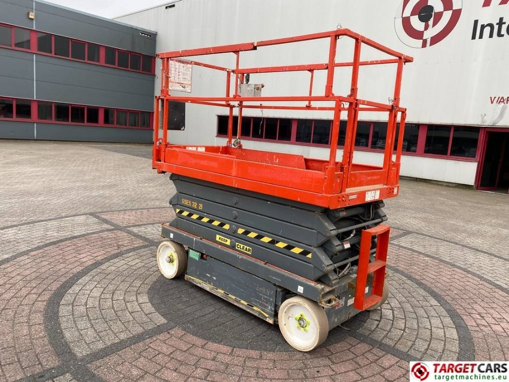 SkyJack SJIII-4632 Electric 4632 Scissor Work Lift 1170cm - Scissor lift: picture 4 SkyJack SJIII-4632 Electric 4632 Scissor Work Lift 1170cm - Scissor lift: picture 4