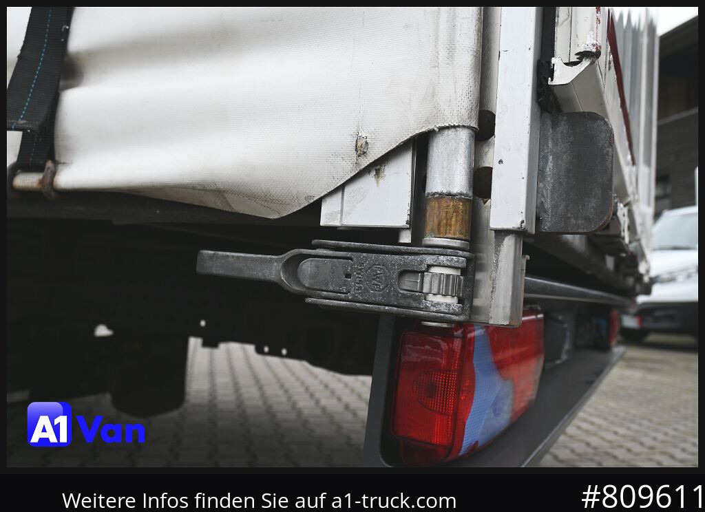 MAN TGL 8.220 Pritsche Plane, Klima, Schiebeplane, Automatik - Curtain side truck: picture 2 MAN TGL 8.220 Pritsche Plane, Klima, Schiebeplane, Automatik - Curtain side truck: picture 2
