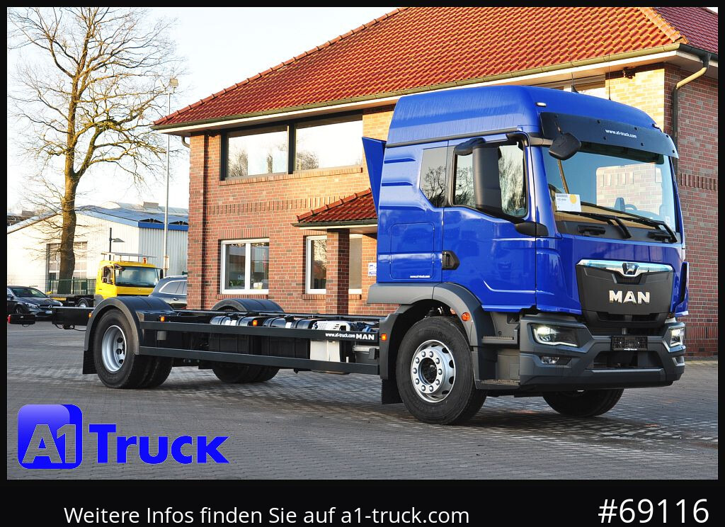 MAN TGM 18,320, Fahrgestell, NEU, Navi, - Cab chassis truck: picture 1 MAN TGM 18,320, Fahrgestell, NEU, Navi, - Cab chassis truck: picture 1
