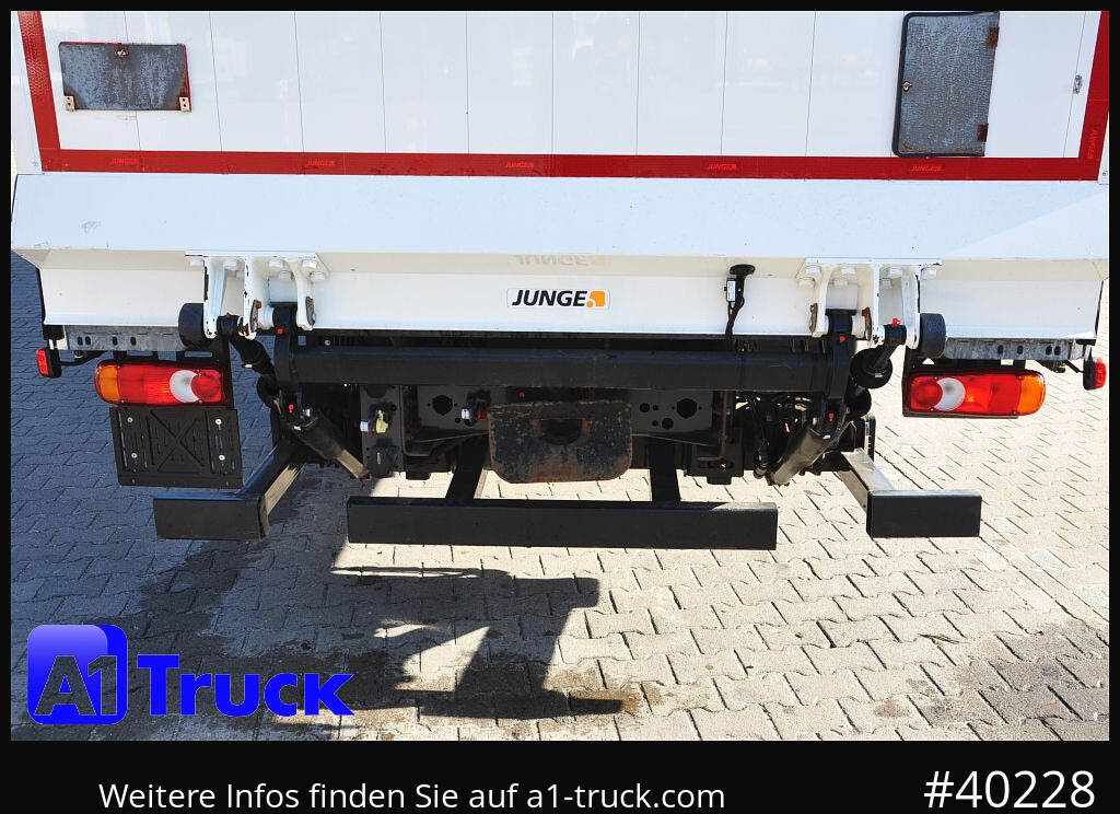 RENAULT D 280, 4x2, Ladebordwand, LBW, TÜV 06/2026 - Curtain side truck: picture 2 RENAULT D 280, 4x2, Ladebordwand, LBW, TÜV 06/2026 - Curtain side truck: picture 2