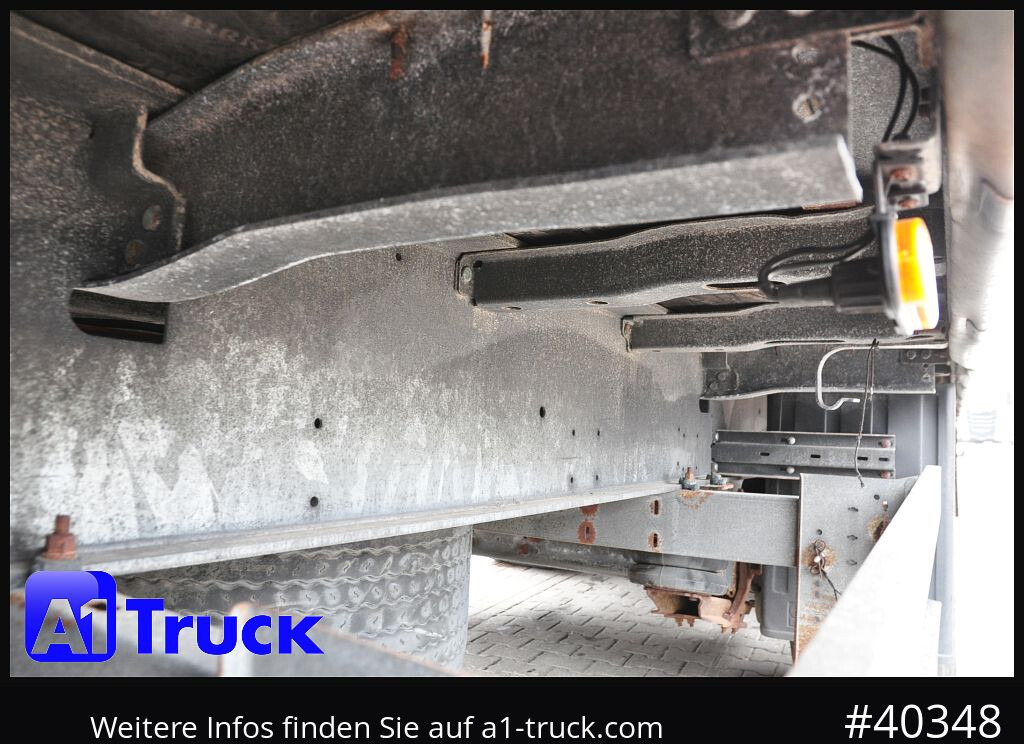 SCHMITZ S01, Mega, Liftachse, Hubdach, VERZINKT - Curtainsider semi-trailer: picture 4 SCHMITZ S01, Mega, Liftachse, Hubdach, VERZINKT - Curtainsider semi-trailer: picture 4