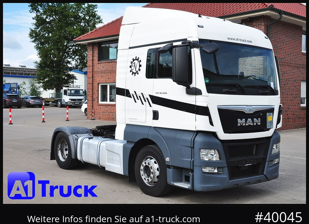 MAN TGX 18,440 XLX Intarder, Hydraulik, Navi ACC - Tractor truck: picture 1 MAN TGX 18,440 XLX Intarder, Hydraulik, Navi ACC - Tractor truck: picture 1