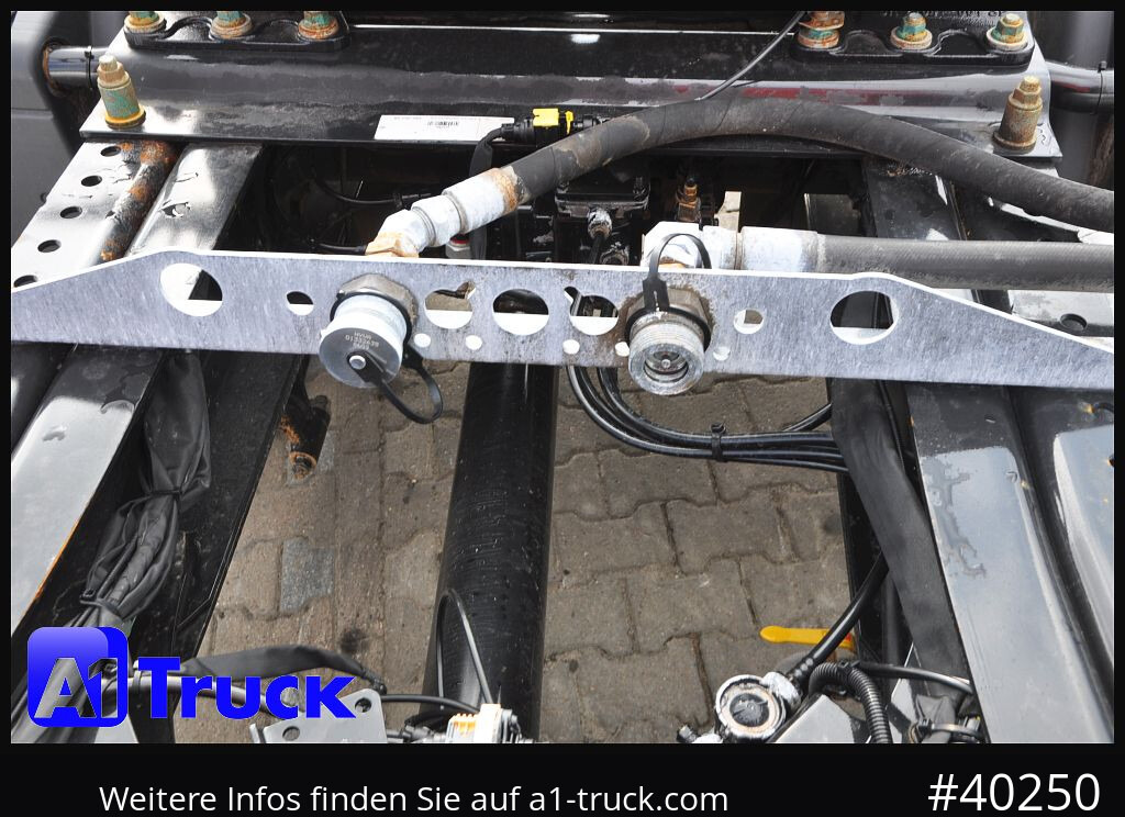 MAN TGX 18.470 GM Hydraulik, Intarder Navi Standklima, - Tractor truck: picture 3 MAN TGX 18.470 GM Hydraulik, Intarder Navi Standklima, - Tractor truck: picture 3