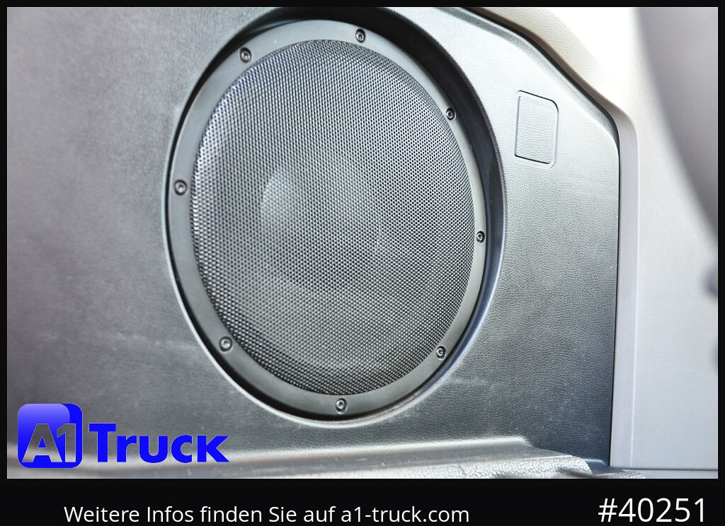 MAN TGX 18.470 GM Hydraulik, Intarder Navi Standklima, - Tractor truck: picture 3 MAN TGX 18.470 GM Hydraulik, Intarder Navi Standklima, - Tractor truck: picture 3