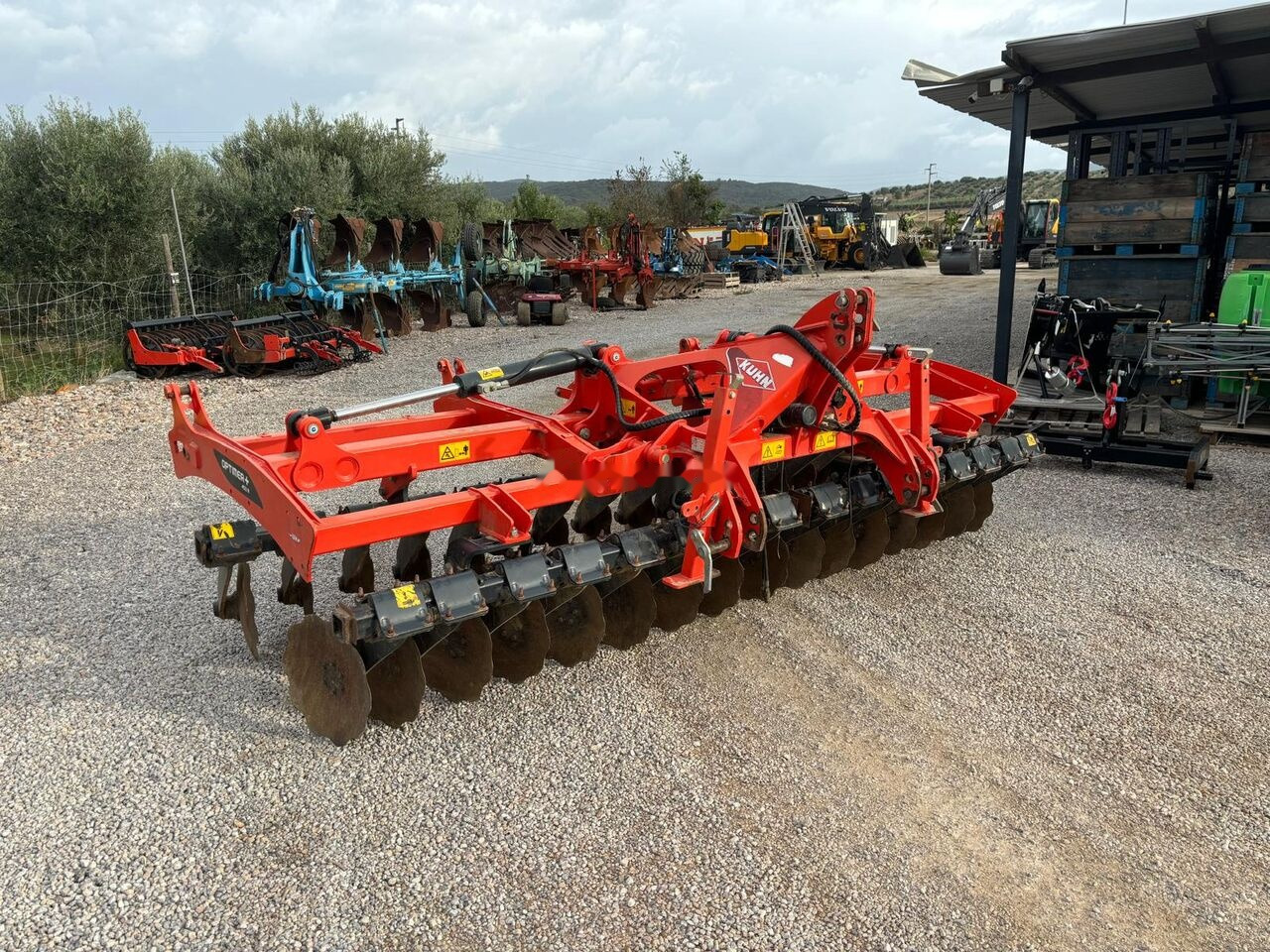 Kuhn OPTIMER +403R - Disc harrow: picture 2 Kuhn OPTIMER +403R - Disc harrow: picture 2