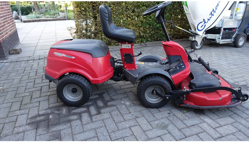 Mountfield 4135H Zitmaaier - Garden mower: picture 3 Mountfield 4135H Zitmaaier - Garden mower: picture 3