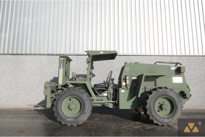 Case M4K Ex-army - Rough terrain forklift: picture 4 Case M4K Ex-army - Rough terrain forklift: picture 4