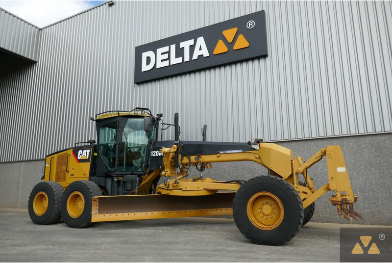 Caterpillar 120M - Grader: picture 3 Caterpillar 120M - Grader: picture 3