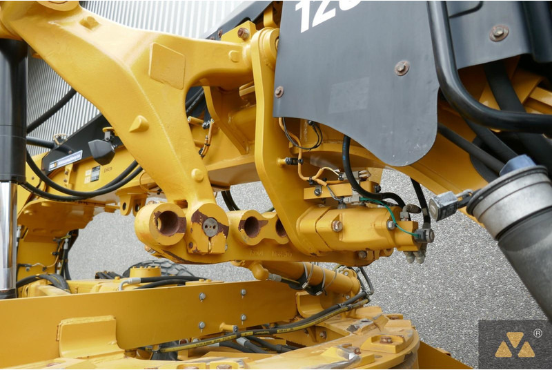 Grader Caterpillar 120M2: picture 13