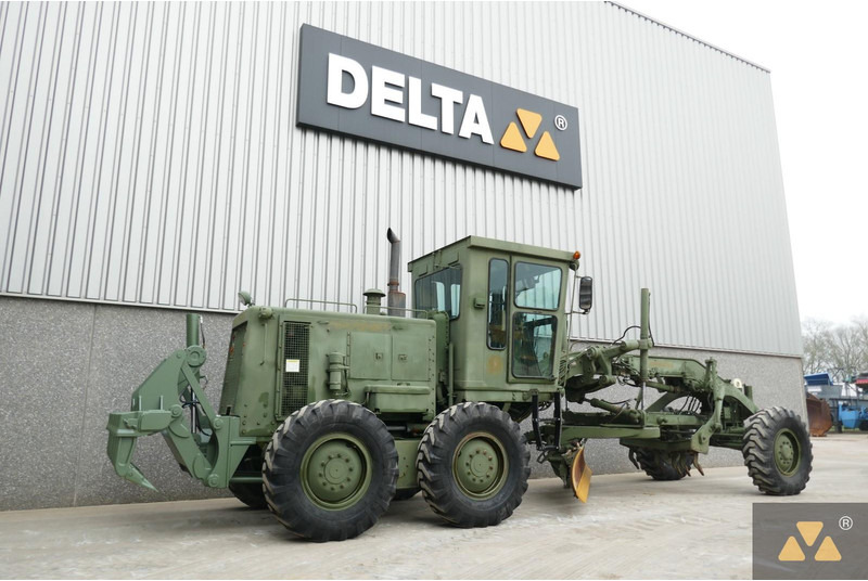 Caterpillar 130G Ex-army - Grader: picture 5 Caterpillar 130G Ex-army - Grader: picture 5