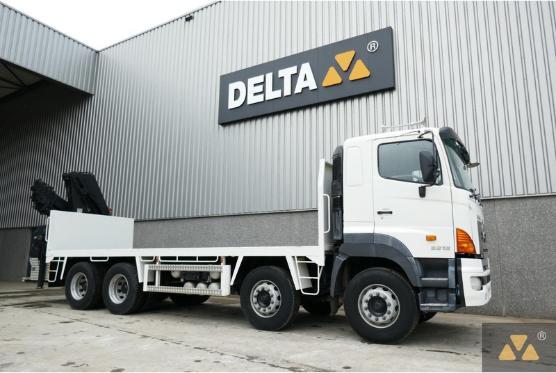 Hino 700FY crane - Truck, Crane truck: picture 5 Hino 700FY crane - Truck, Crane truck: picture 5
