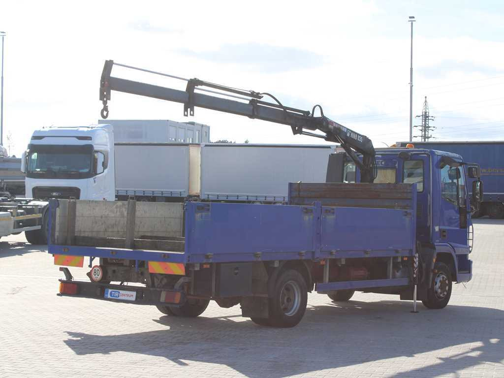 Iveco EUROCARGO 100E17, EURO 3, HYDRAULIC ARM HIAB 035-2 - Dropside/ Flatbed truck, Crane truck: picture 4 Iveco EUROCARGO 100E17, EURO 3, HYDRAULIC ARM HIAB 035-2 - Dropside/ Flatbed truck, Crane truck: picture 4
