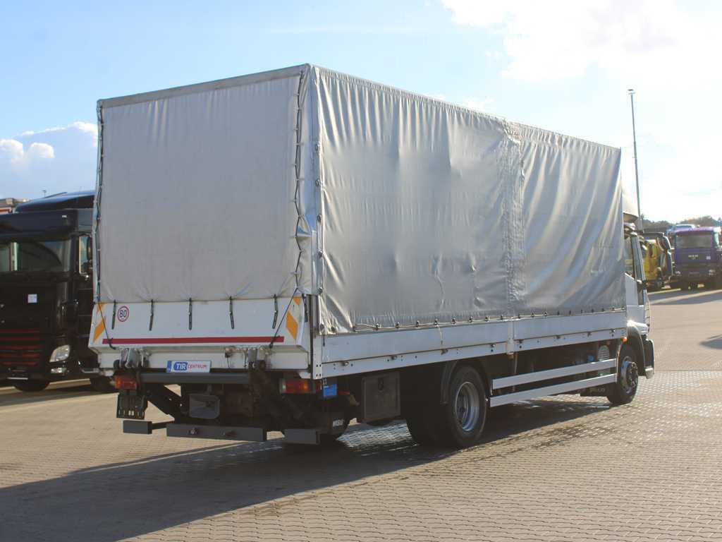 Iveco EUROCARGO 120E25, EURO 5, SIDE BOARD, HYDRAULIC FRONT - Curtain side truck: picture 4 Iveco EUROCARGO 120E25, EURO 5, SIDE BOARD, HYDRAULIC FRONT - Curtain side truck: picture 4