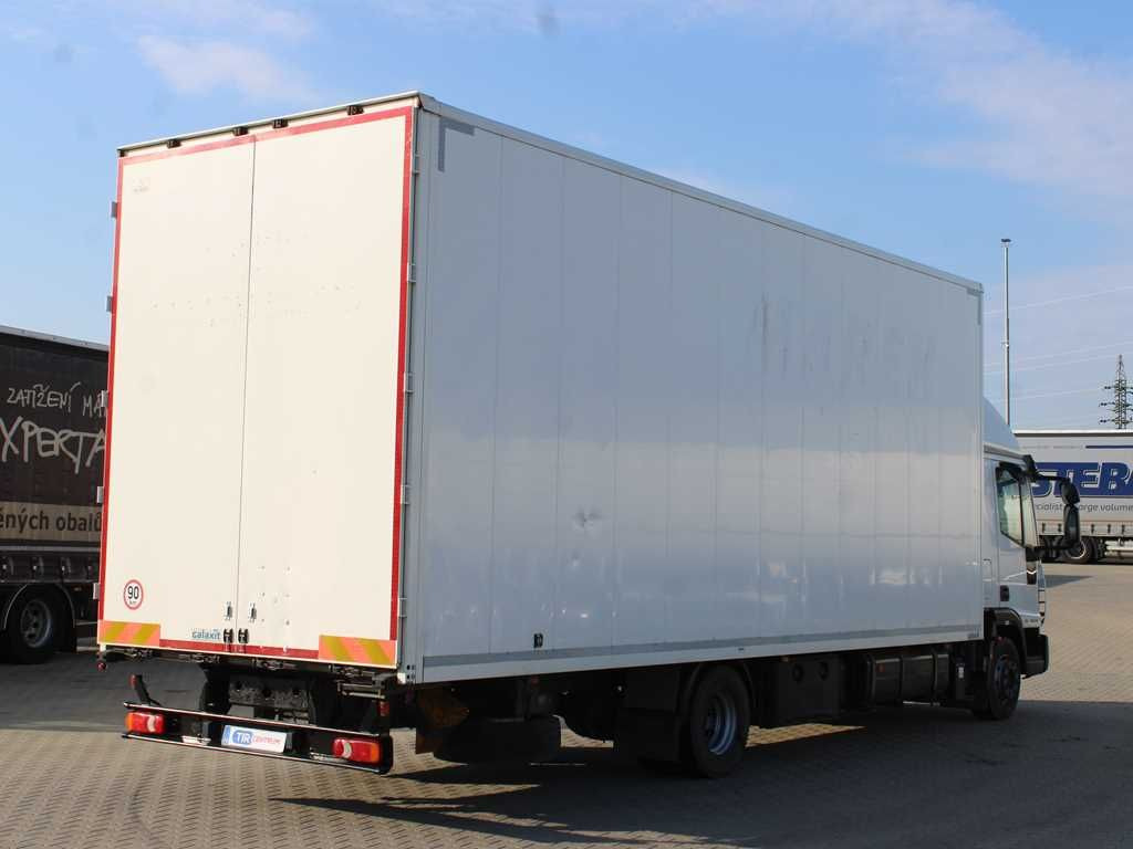 Iveco EUROCARGO 120EL22, EURO 6, PNEU 80% - Box truck: picture 3 Iveco EUROCARGO 120EL22, EURO 6, PNEU 80% - Box truck: picture 3