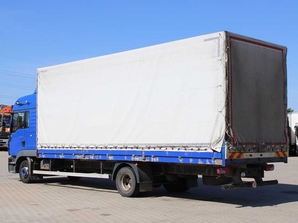 MAN TGL 12.210 4X2 BB, SECONDARY AIR CONDITIONING - Curtain side truck: picture 4 MAN TGL 12.210 4X2 BB, SECONDARY AIR CONDITIONING - Curtain side truck: picture 4