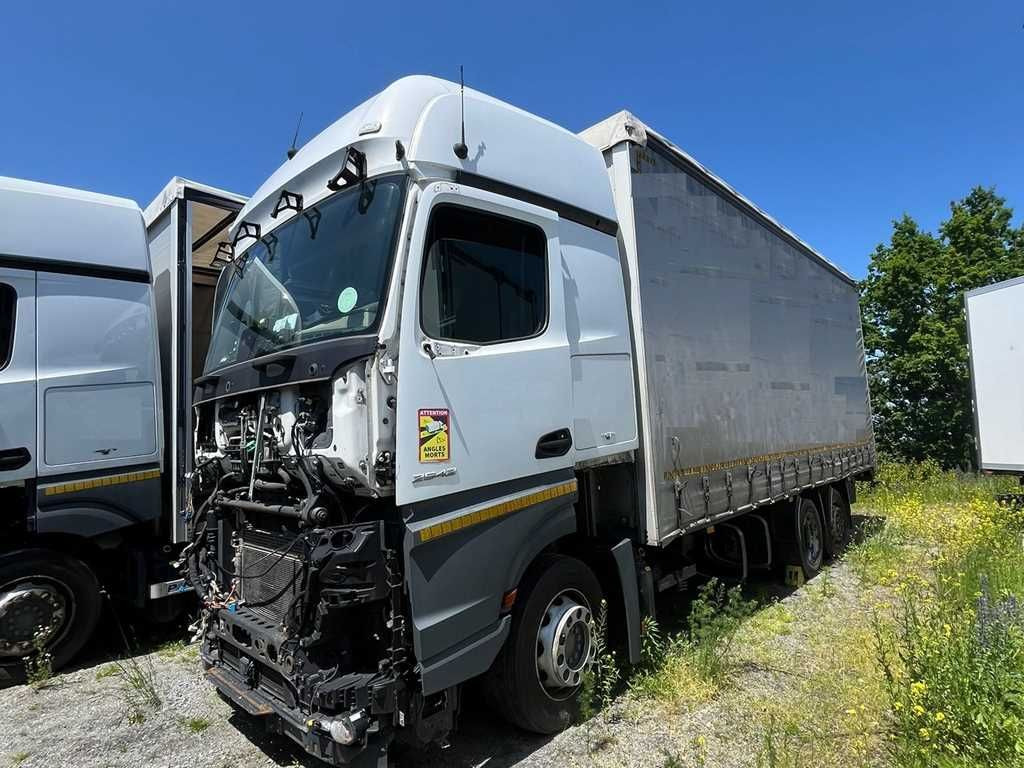 Mercedes-Benz Actros 2542, 6X2 - Curtain side truck: picture 1 Mercedes-Benz Actros 2542, 6X2 - Curtain side truck: picture 1