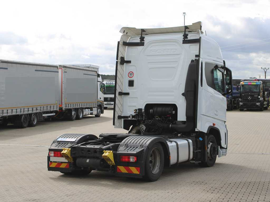 Ford F-MAX LL 12S, EURO 6, LOWDECK, NAVIGATION, INDEPENDENT AIR CONDITIONING - Tractor truck: picture 4 Ford F-MAX LL 12S, EURO 6, LOWDECK, NAVIGATION, INDEPENDENT AIR CONDITIONING - Tractor truck: picture 4