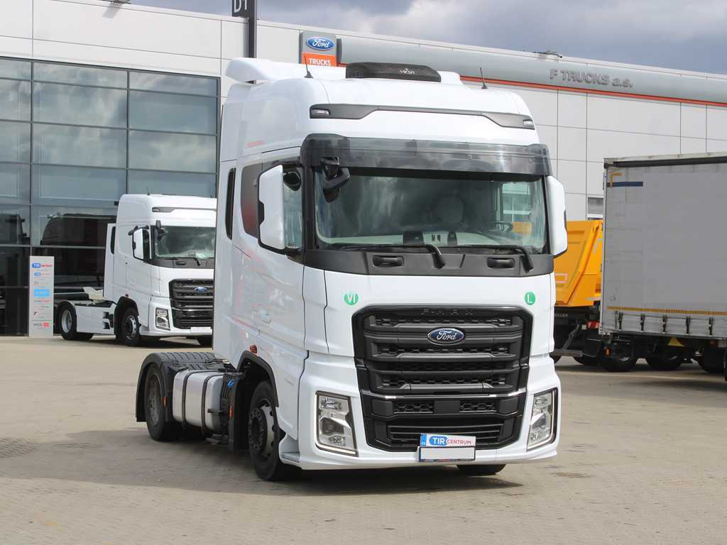Ford F-MAX LL 12TX, EURO 6, LOWDECK, NAVIGATION, INDEPENDENT AIR CONDITIONING - Tractor truck: picture 3 Ford F-MAX LL 12TX, EURO 6, LOWDECK, NAVIGATION, INDEPENDENT AIR CONDITIONING - Tractor truck: picture 3
