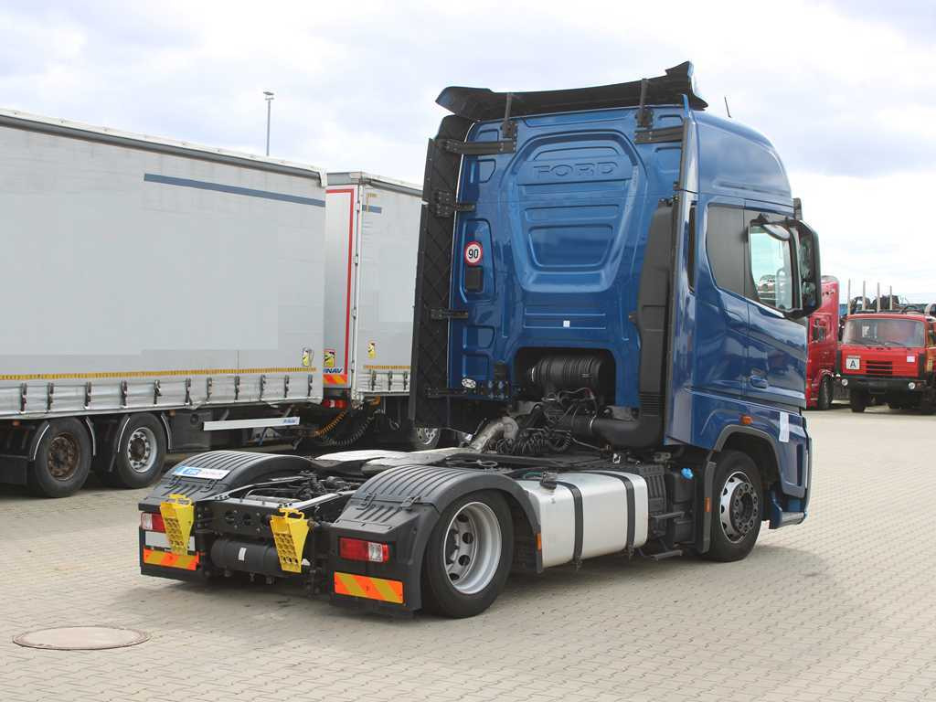 Ford F-MAX LL12tx, EURO 6, LOWDECK, NAVIGATION, INDEPENDENT AIR CONDITIONING - Tractor truck: picture 4 Ford F-MAX LL12tx, EURO 6, LOWDECK, NAVIGATION, INDEPENDENT AIR CONDITIONING - Tractor truck: picture 4