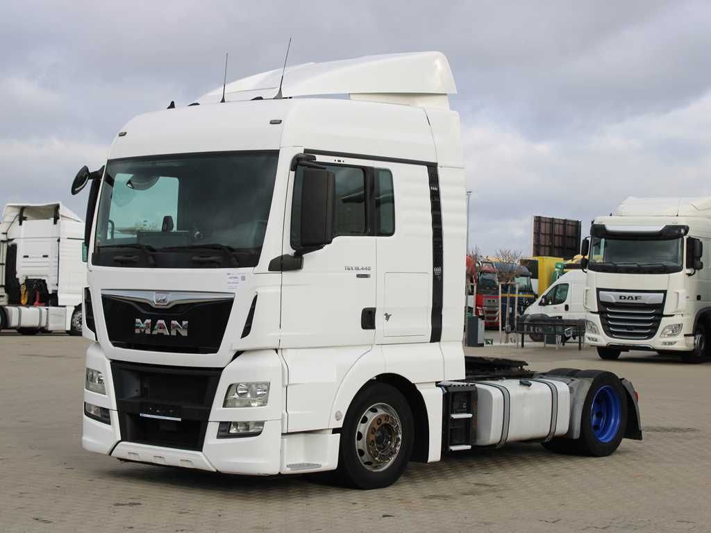 MAN TGX 18.440, LOWDECK, EURO 6 - Tractor truck: picture 1 MAN TGX 18.440, LOWDECK, EURO 6 - Tractor truck: picture 1