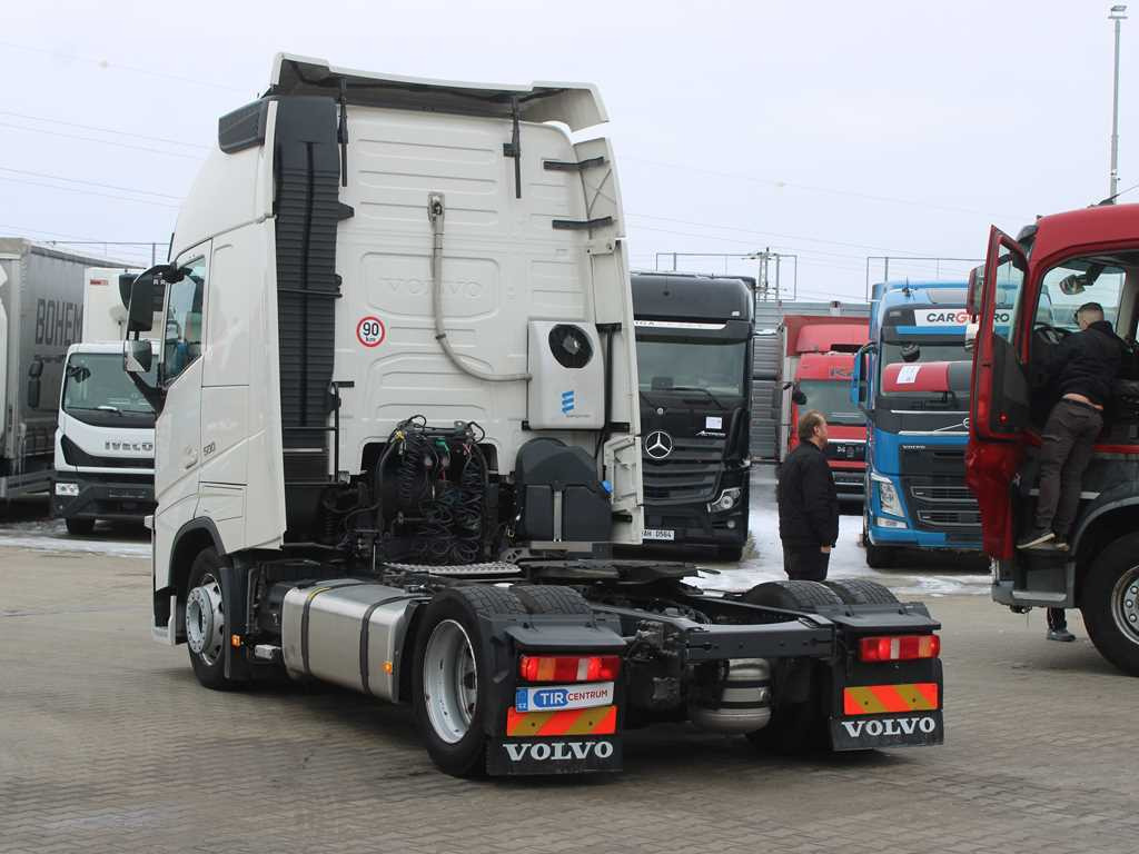 Volvo FH 500, LOWDECK, VEB+, EURO 6, I-PARK COOL - Tractor truck: picture 5 Volvo FH 500, LOWDECK, VEB+, EURO 6, I-PARK COOL - Tractor truck: picture 5