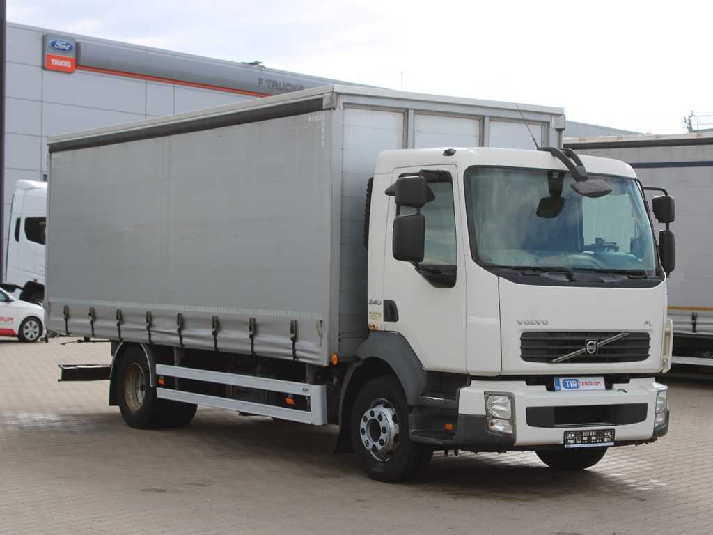 Volvo FL 240, EURO 5 - Curtain side truck: picture 3 Volvo FL 240, EURO 5 - Curtain side truck: picture 3