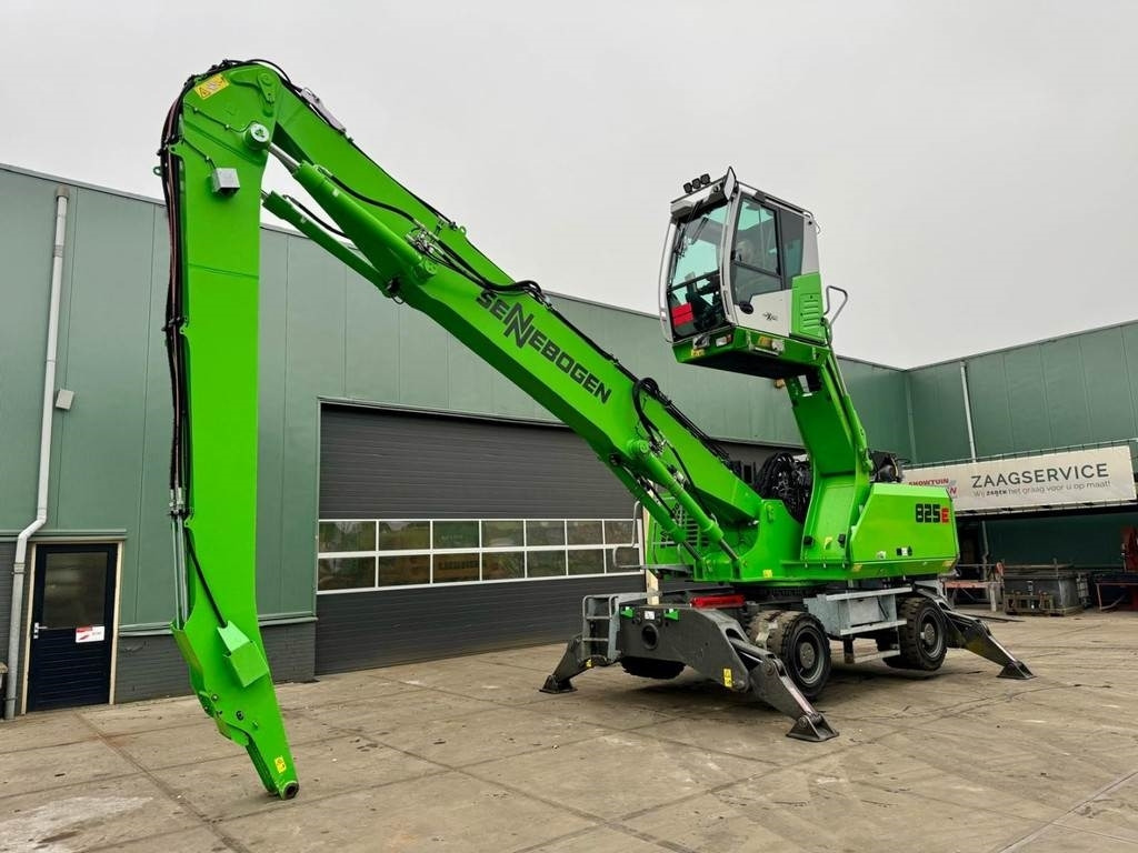 Sennebogen 825M E - Waste/ Industry handler: picture 2 Sennebogen 825M E - Waste/ Industry handler: picture 2