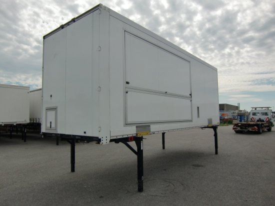 Krone Wechselpritsche 7,30 Meter Koffer Spezialaufbau, mobiler Messestand - Construction container: picture 4 Krone Wechselpritsche 7,30 Meter Koffer Spezialaufbau, mobiler Messestand - Construction container: picture 4