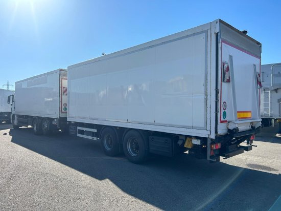 MAN TGS 26.360 6x2 LL, Tiefkühlkoffer Intarder, Liftachse - Refrigerator truck: picture 4 MAN TGS 26.360 6x2 LL, Tiefkühlkoffer Intarder, Liftachse - Refrigerator truck: picture 4