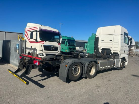 MAN TGX 26.440 BDF, XXL, Retarder, Automatik, E6, Liftachse, Motorschaden, Kurbelwellenschaden - Container transporter/ Swap body truck: picture 4 MAN TGX 26.440 BDF, XXL, Retarder, Automatik, E6, Liftachse, Motorschaden, Kurbelwellenschaden - Container transporter/ Swap body truck: picture 4