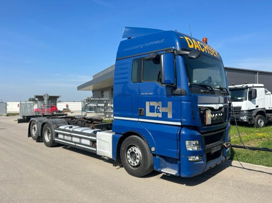 MAN TGX 26.440 XLX 6x2 Liftachse, Retarder, Euro 6, Motorschaden - Container transporter/ Swap body truck: picture 1 MAN TGX 26.440 XLX 6x2 Liftachse, Retarder, Euro 6, Motorschaden - Container transporter/ Swap body truck: picture 1