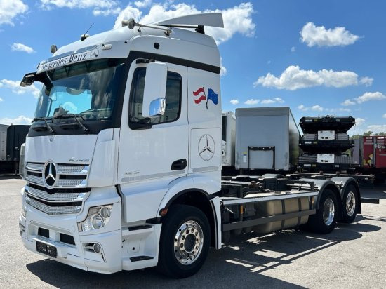 Mercedes-Benz Actros 2545 6x2 BDF E6, Retarder, Alufelgen - Container transporter/ Swap body truck: picture 1 Mercedes-Benz Actros 2545 6x2 BDF E6, Retarder, Alufelgen - Container transporter/ Swap body truck: picture 1