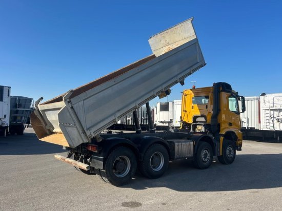 Mercedes-Benz Arocs 4145, 8x4 Meiller-Kipper, Euro 6, Bordmatik - Tipper: picture 3 Mercedes-Benz Arocs 4145, 8x4 Meiller-Kipper, Euro 6, Bordmatik - Tipper: picture 3