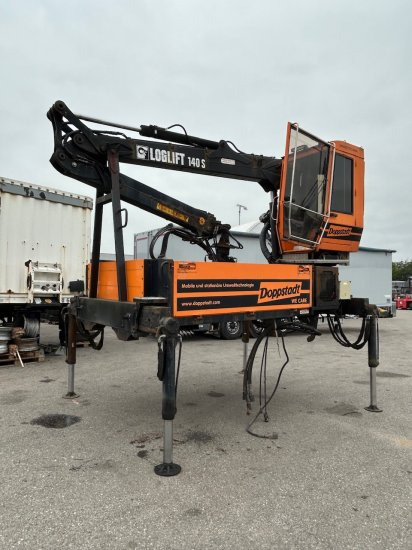 Plateau-Wechselpritsche mit Loglift 140S inkl. Rotator und Greifer - Flatbed body: picture 1 Plateau-Wechselpritsche mit Loglift 140S inkl. Rotator und Greifer - Flatbed body: picture 1