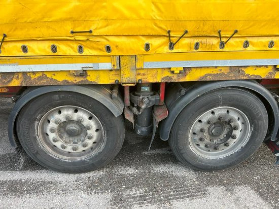 Curtainsider semi-trailer Schwarzmüller Spezialauflieger Schräglader, Coilmulde, Liftachse, Edscha-Verdeck,: picture 14 Curtainsider semi-trailer Schwarzmüller Spezialauflieger Schräglader, Coilmulde, Liftachse, Edscha-Verdeck,: picture 14