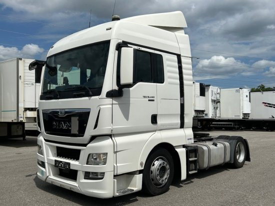 MAN TGX 18.440 XLX Low Deck, Retarder, Standklima, Euro 6, - Tractor truck: picture 1 MAN TGX 18.440 XLX Low Deck, Retarder, Standklima, Euro 6, - Tractor truck: picture 1
