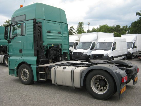 MAN TGX 18.500 XXL Intarder EURO 6 Motorschaden - Tractor truck: picture 5 MAN TGX 18.500 XXL Intarder EURO 6 Motorschaden - Tractor truck: picture 5