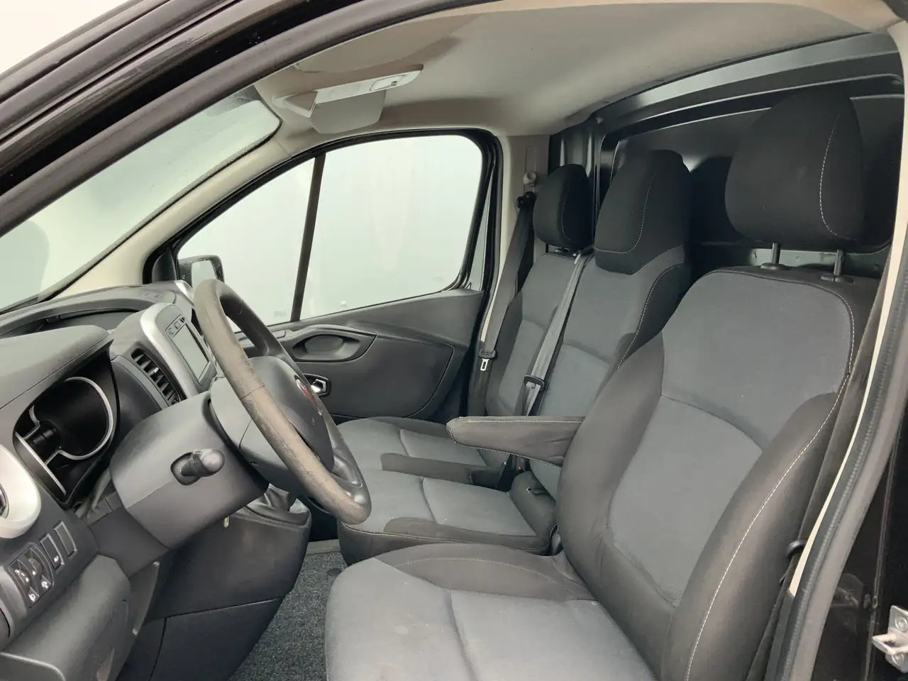 Fiat Talento MARGE !! 1.6 MJ EcoJet L2H1 Airco Cruise 3 Zits Na - Panel van: picture 4 Fiat Talento MARGE !! 1.6 MJ EcoJet L2H1 Airco Cruise 3 Zits Na - Panel van: picture 4