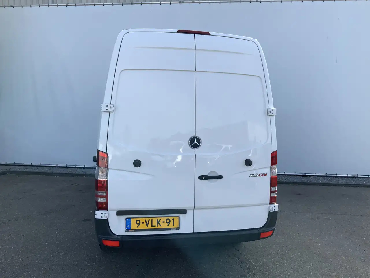 Mercedes-Benz Sprinter 213 2.2 CDI 366.L2.H2. 3 Zits Euro 4 - Panel van: picture 2 Mercedes-Benz Sprinter 213 2.2 CDI 366.L2.H2. 3 Zits Euro 4 - Panel van: picture 2