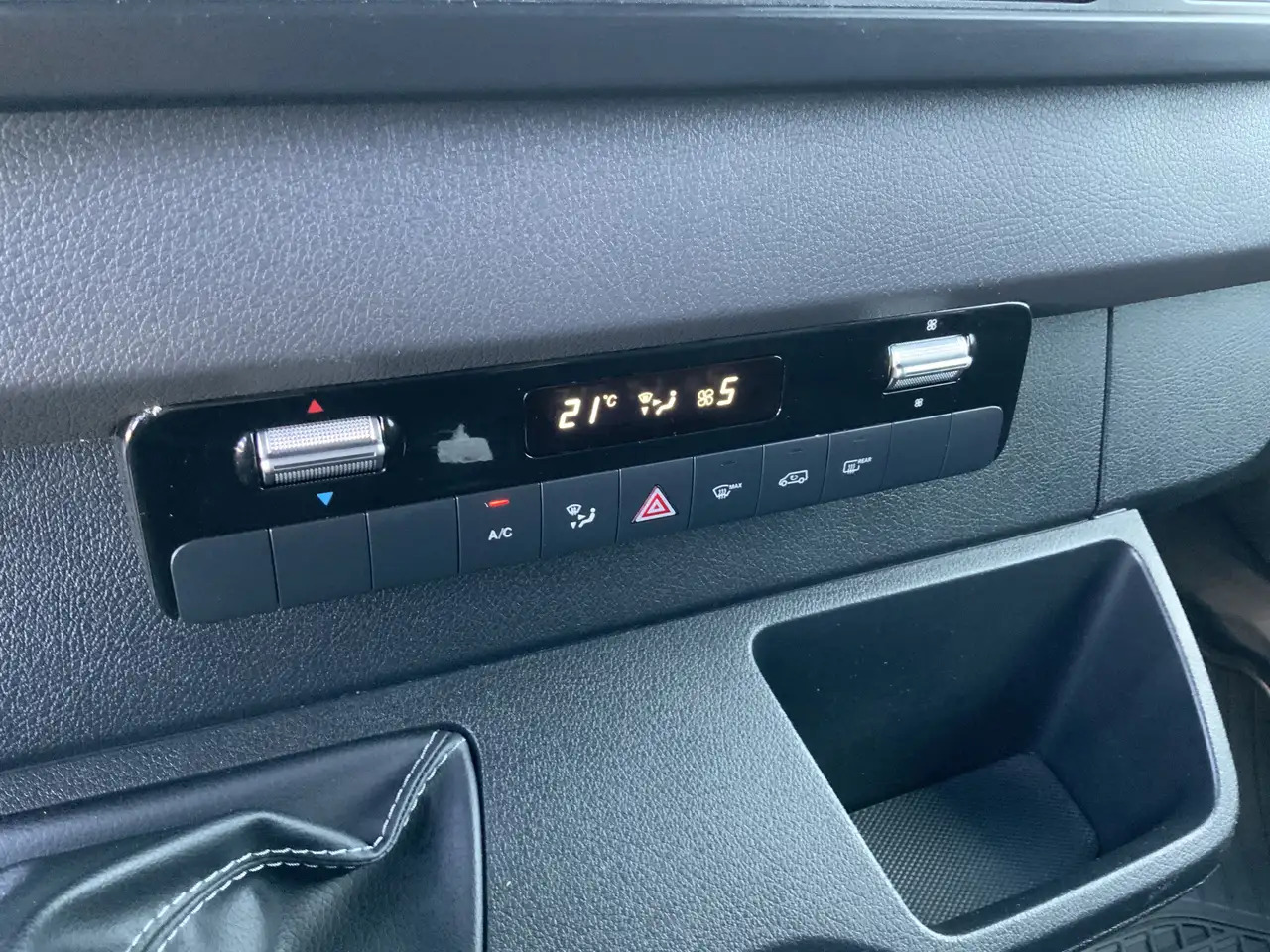 Panel van Mercedes-Benz Sprinter 314 2.2 CDI L2H2 Airco Cruise 3 Zits Trekhaak 2000: picture 11