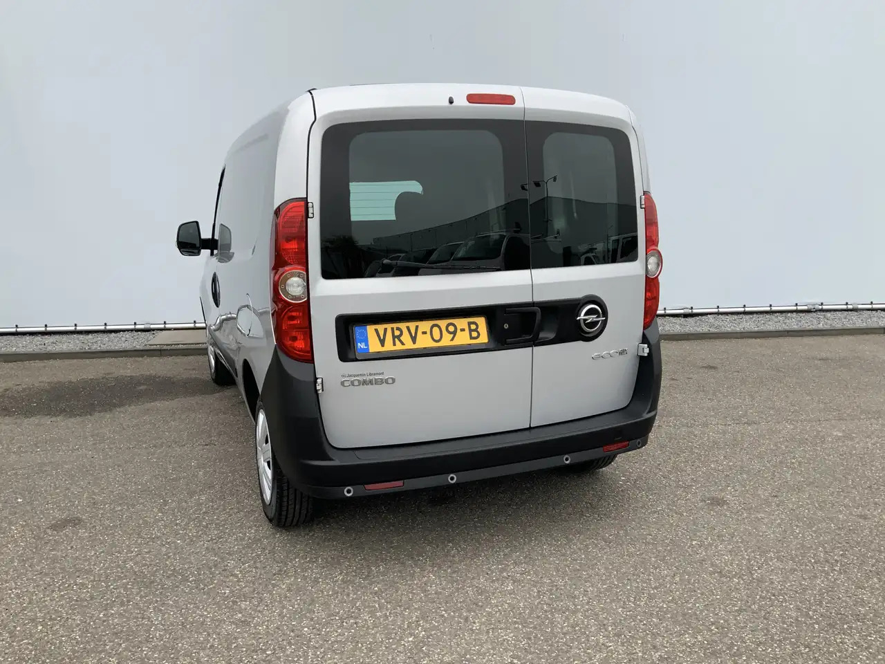 Opel Combo 1.3 CDTi L1H1 Edition Airco Euro 6 - Panel van: picture 2 Opel Combo 1.3 CDTi L1H1 Edition Airco Euro 6 - Panel van: picture 2