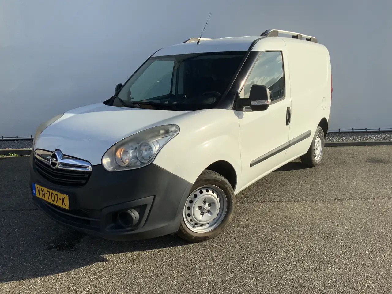 Opel Combo 1.3 CDTi L1H1 ecoFLEX Edition Airco Trekhaak 1000 - Small van: picture 1 Opel Combo 1.3 CDTi L1H1 ecoFLEX Edition Airco Trekhaak 1000 - Small van: picture 1